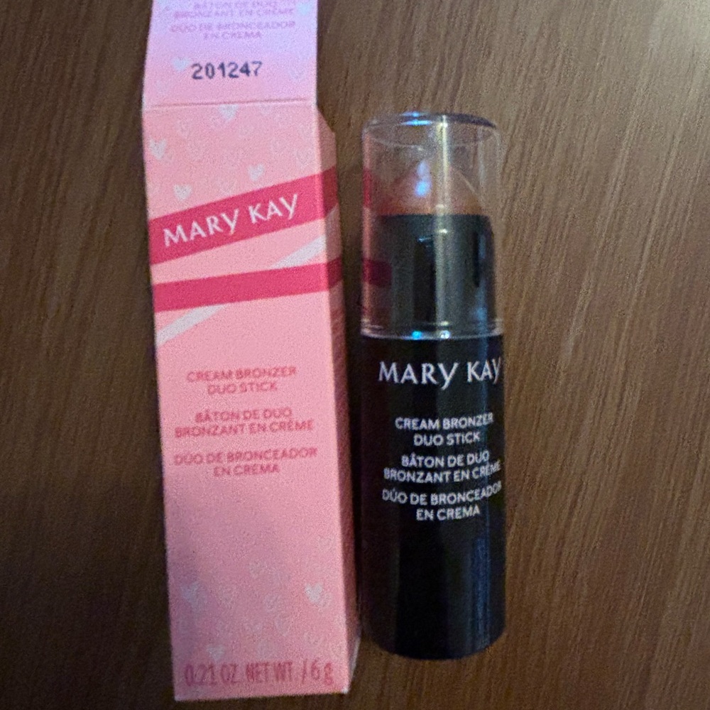 Mary Kay Cream Bronzer Duo Stick